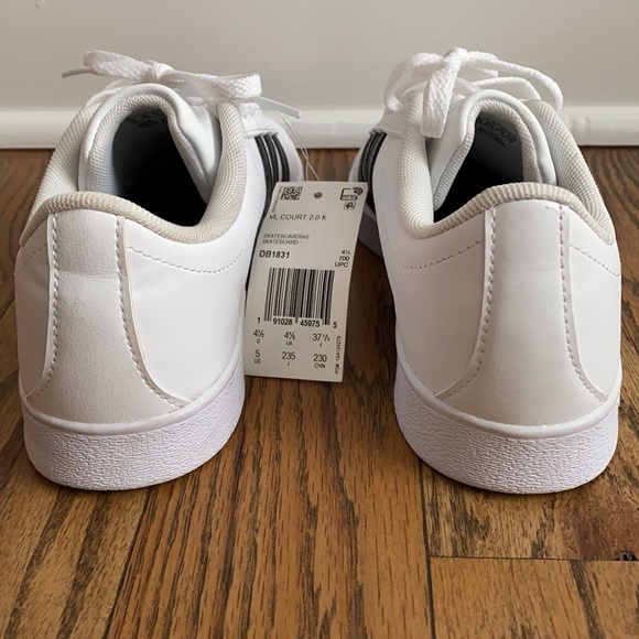 Adidas Sneakers, fits like 6.5US white color - Picture 7 of 14